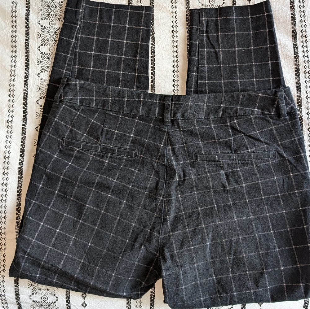 Old Navy Pixie Pants